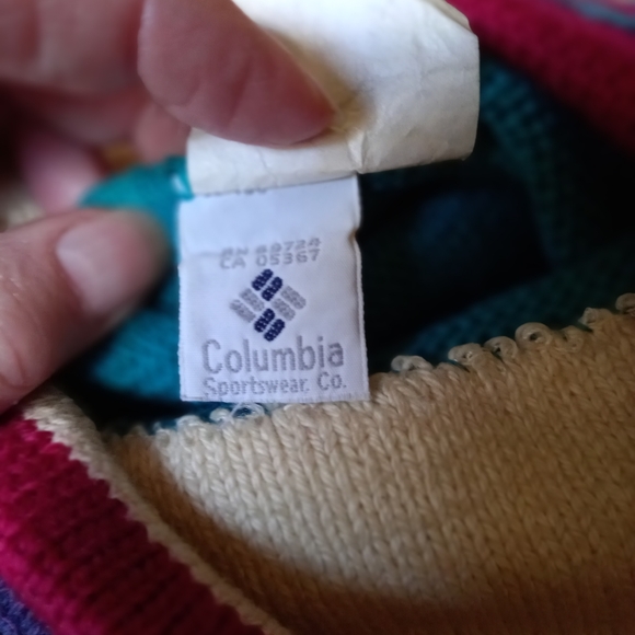 Columbia wool woman's winter hat - Picture 3 of 3